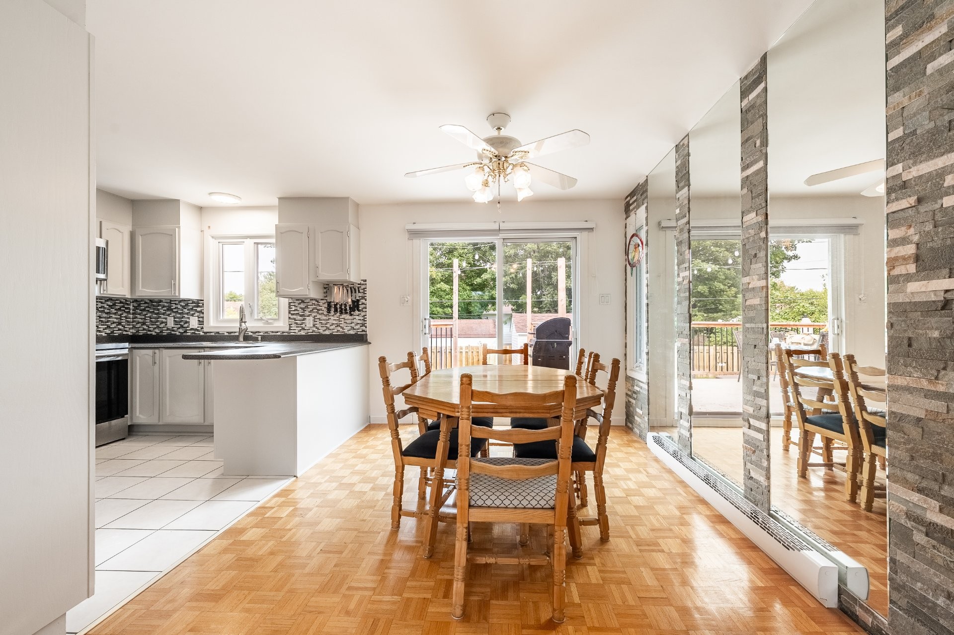 









16240


Rue des Sorbiers

,
Saint-Hyacinthe,




QC
J2T4M1

