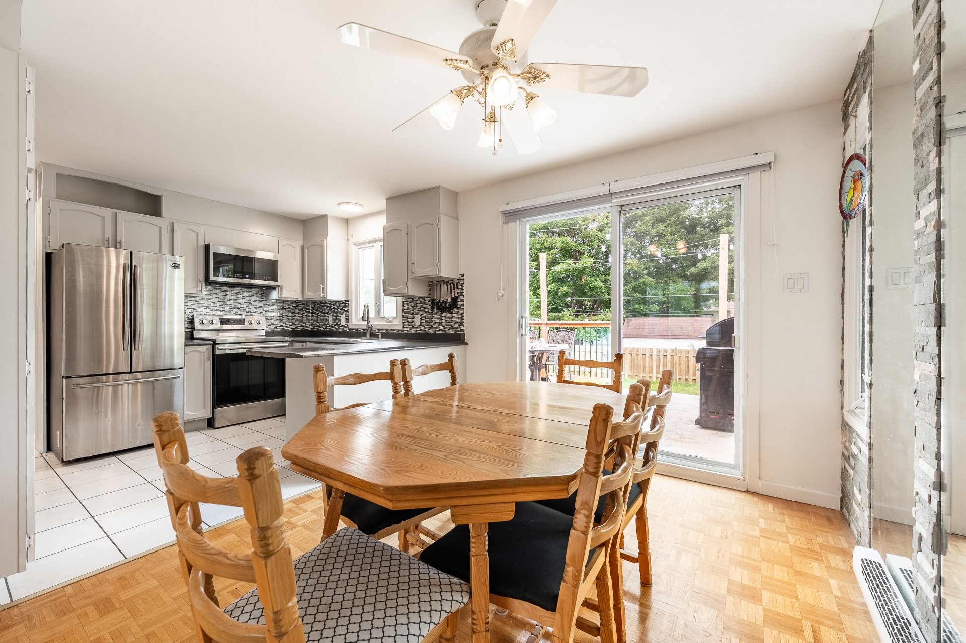 









16240


Rue des Sorbiers

,
Saint-Hyacinthe,




QC
J2T4M1

