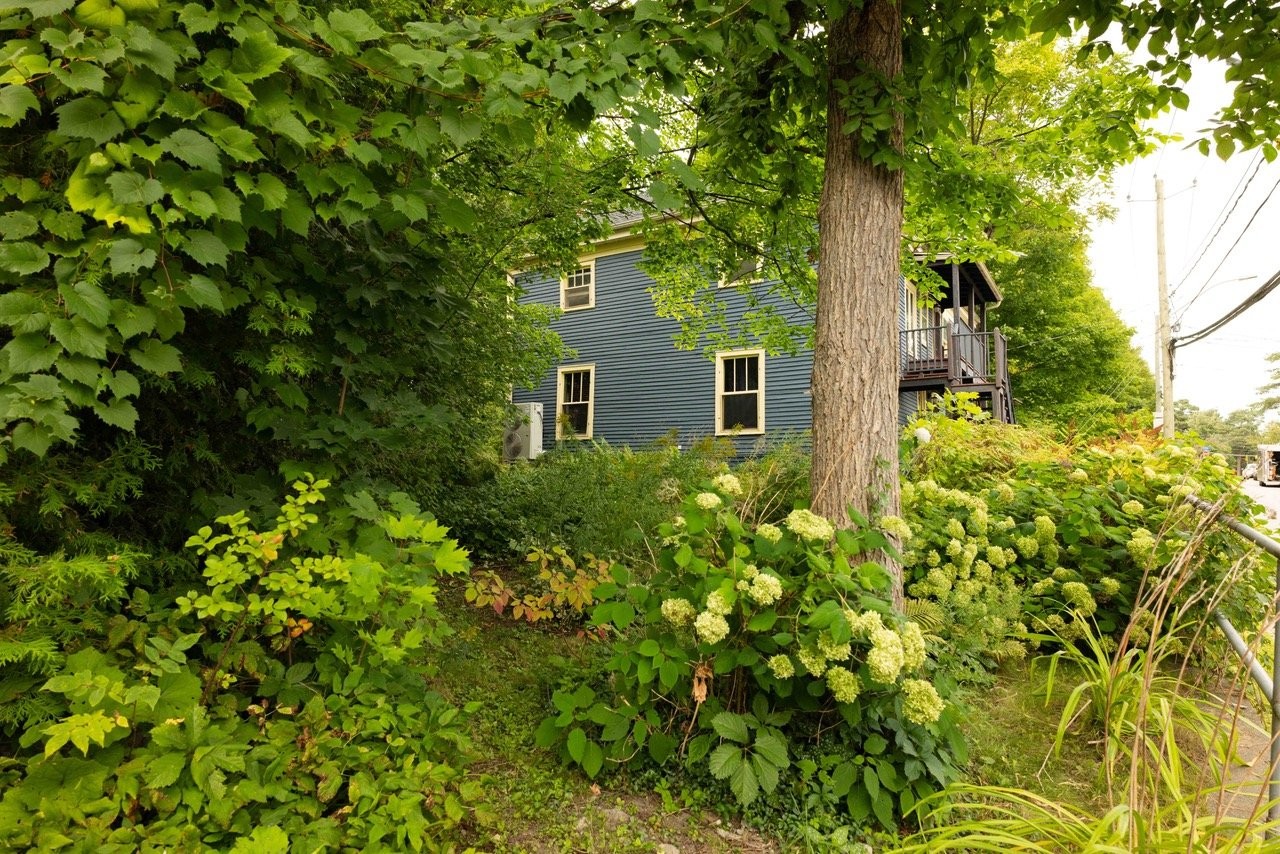 









755

 - 759


Rue Victoria

,
Sherbrooke (Les Nations),




QC
J1H3J7

