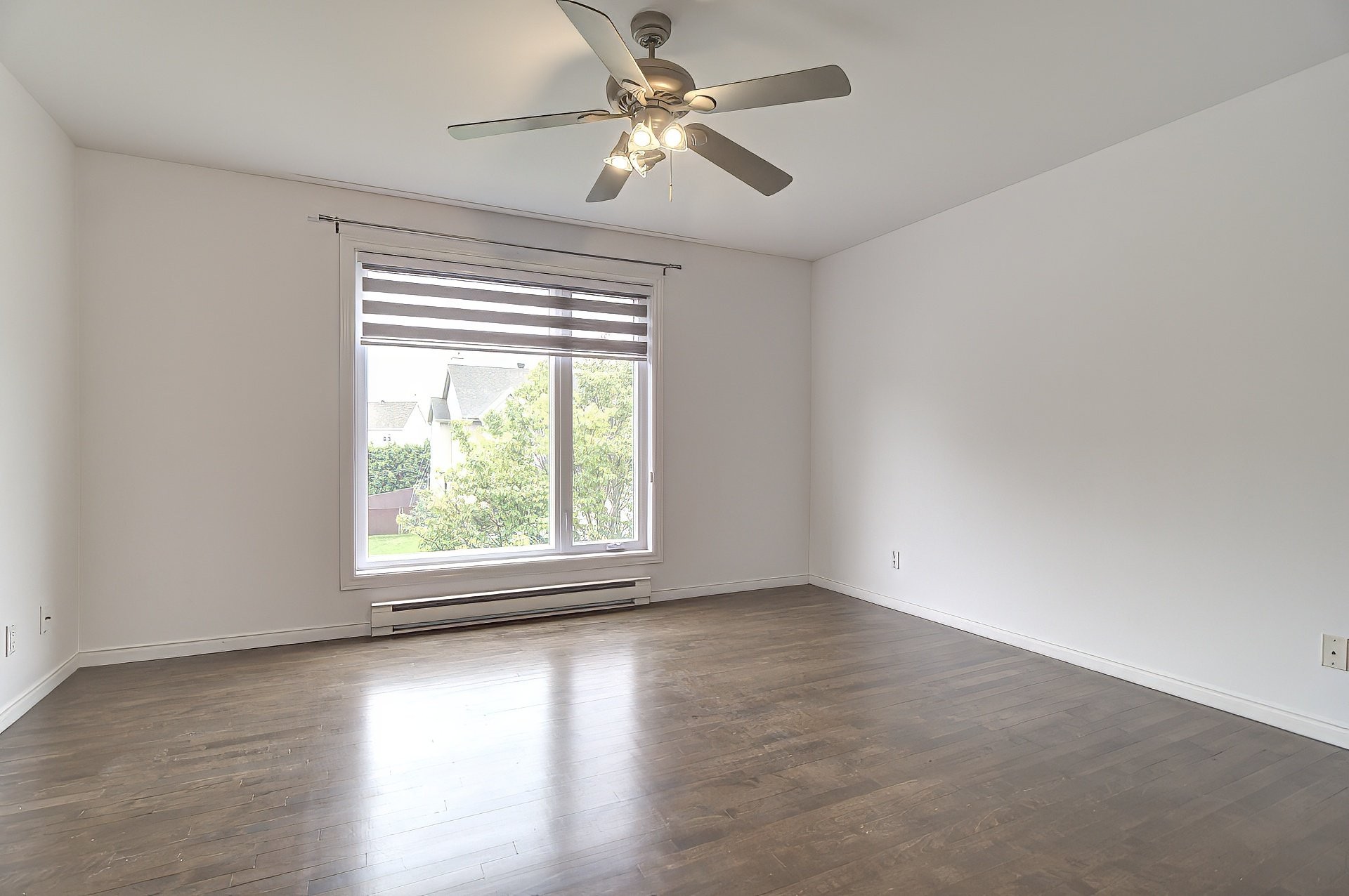 









81


Rue des Souverains

,
Blainville,




QC
J7C5R4


