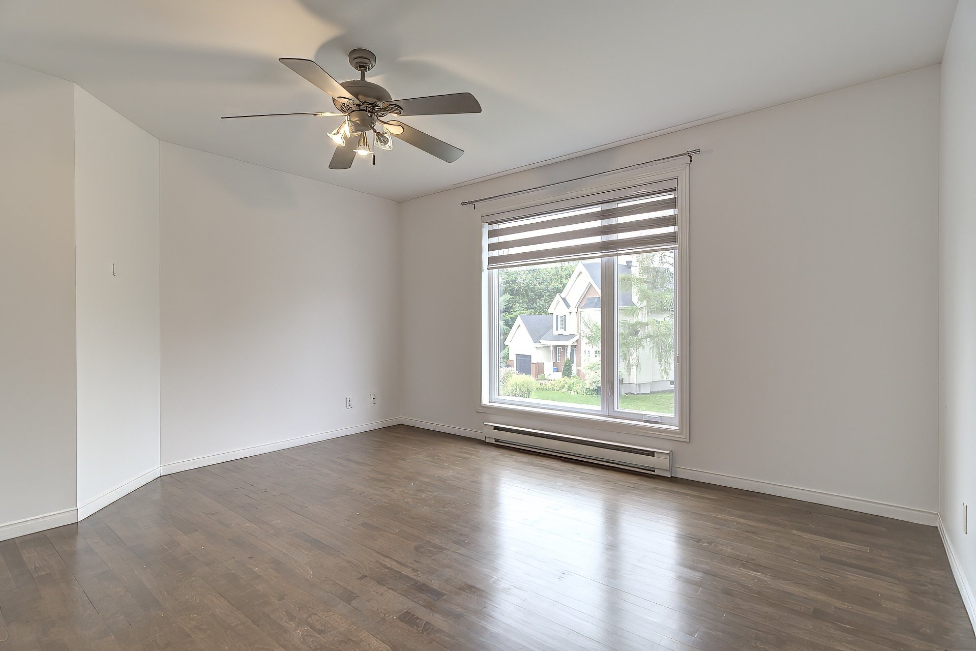 









81


Rue des Souverains

,
Blainville,




QC
J7C5R4


