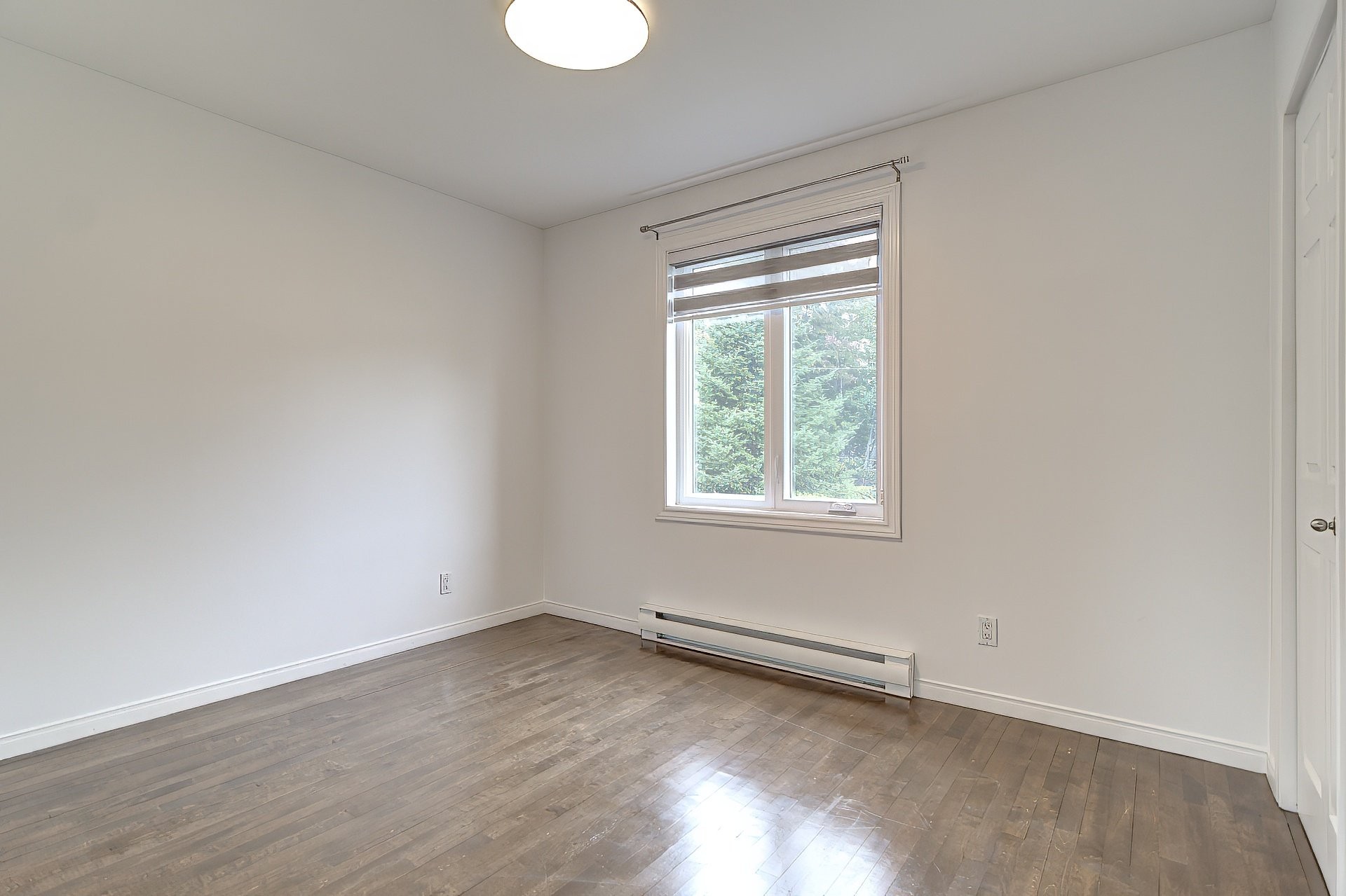 









81


Rue des Souverains

,
Blainville,




QC
J7C5R4

