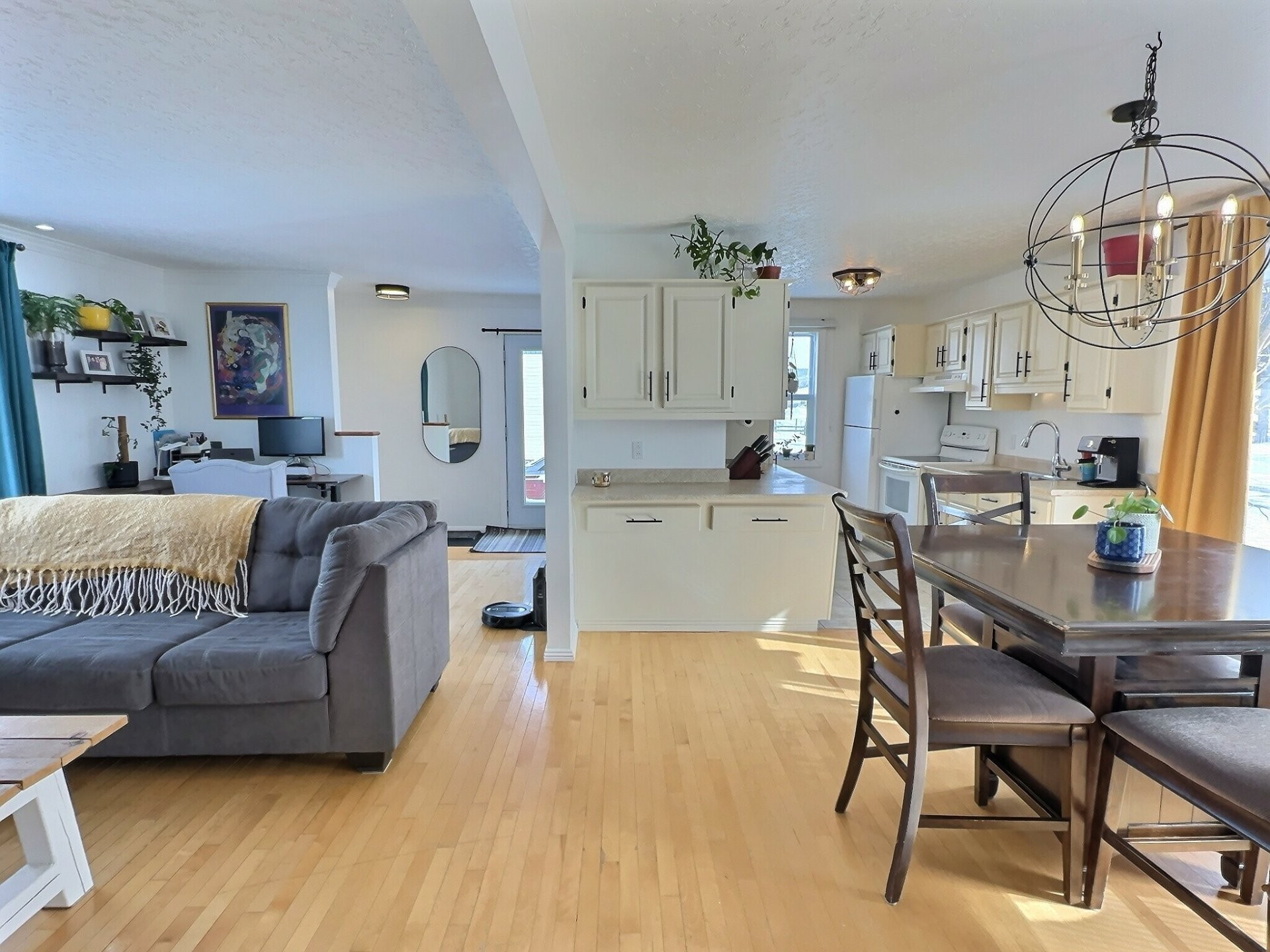 









3


Rue Létourneau

,
Ville-Marie,




QC
J9V1T8

