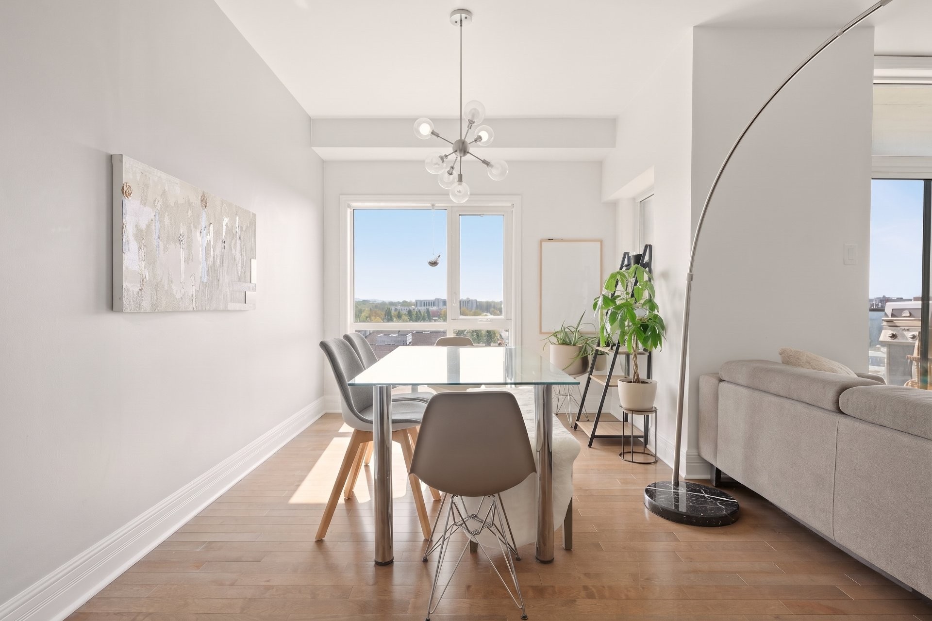 









2875


Av. du Cosmodôme

, 607,
Laval (Chomedey),




QC
H7T0E3


