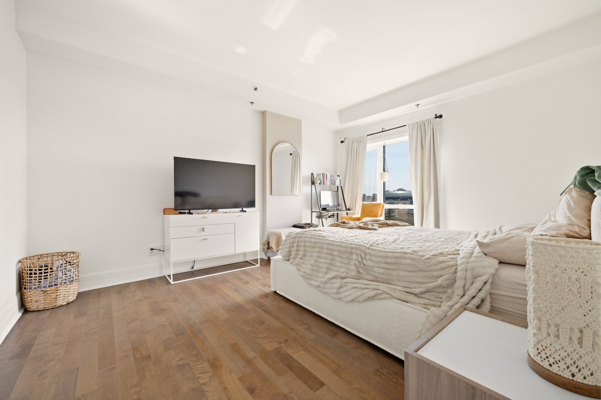 









2875


Av. du Cosmodôme

, 607,
Laval (Chomedey),




QC
H7T0E3

