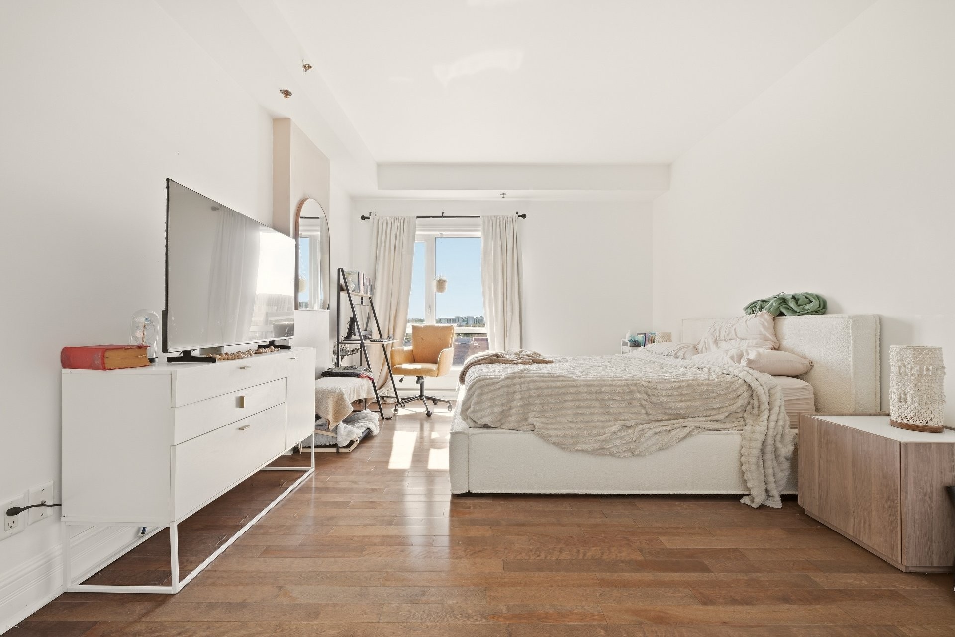 









2875


Av. du Cosmodôme

, 607,
Laval (Chomedey),




QC
H7T0E3

