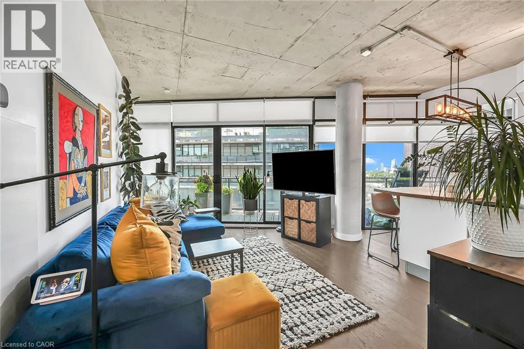 












1201 DUNDAS Street E Unit# 902

,
Toronto,




Ontario
M4M1S2

