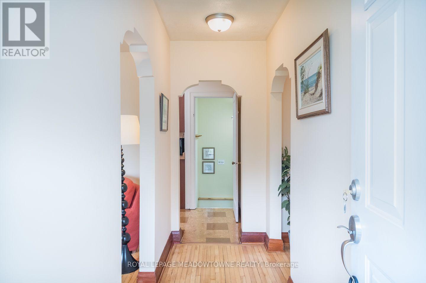 












436 BROADWAY AVENUE

,
Milton,




Ontario
L9T1T9

