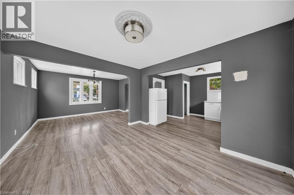 












461 JOHN Street

,
Sault Ste. Marie,




Ontario
P6C3J8

