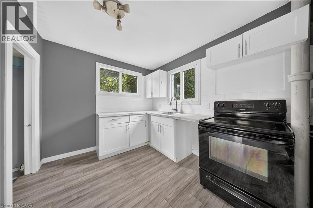 












461 JOHN Street

,
Sault Ste. Marie,




Ontario
P6C3J8

