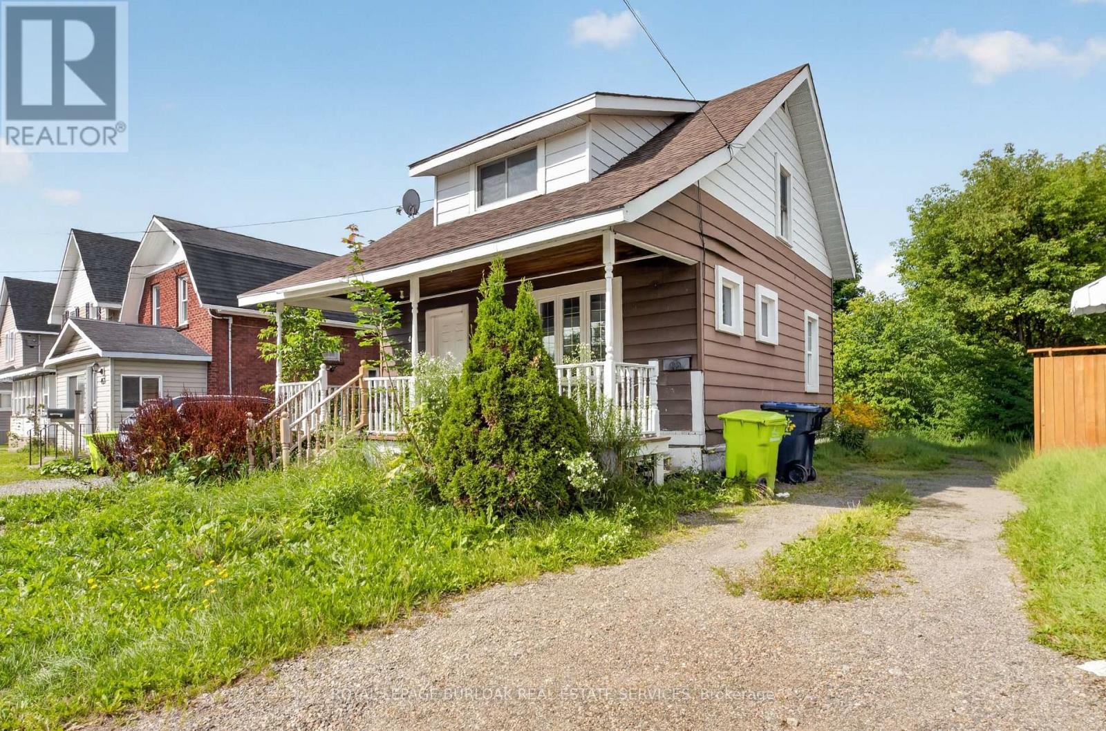 












461 JOHN STREET

,
Sault Ste Marie,




Ontario
P6C3J8


