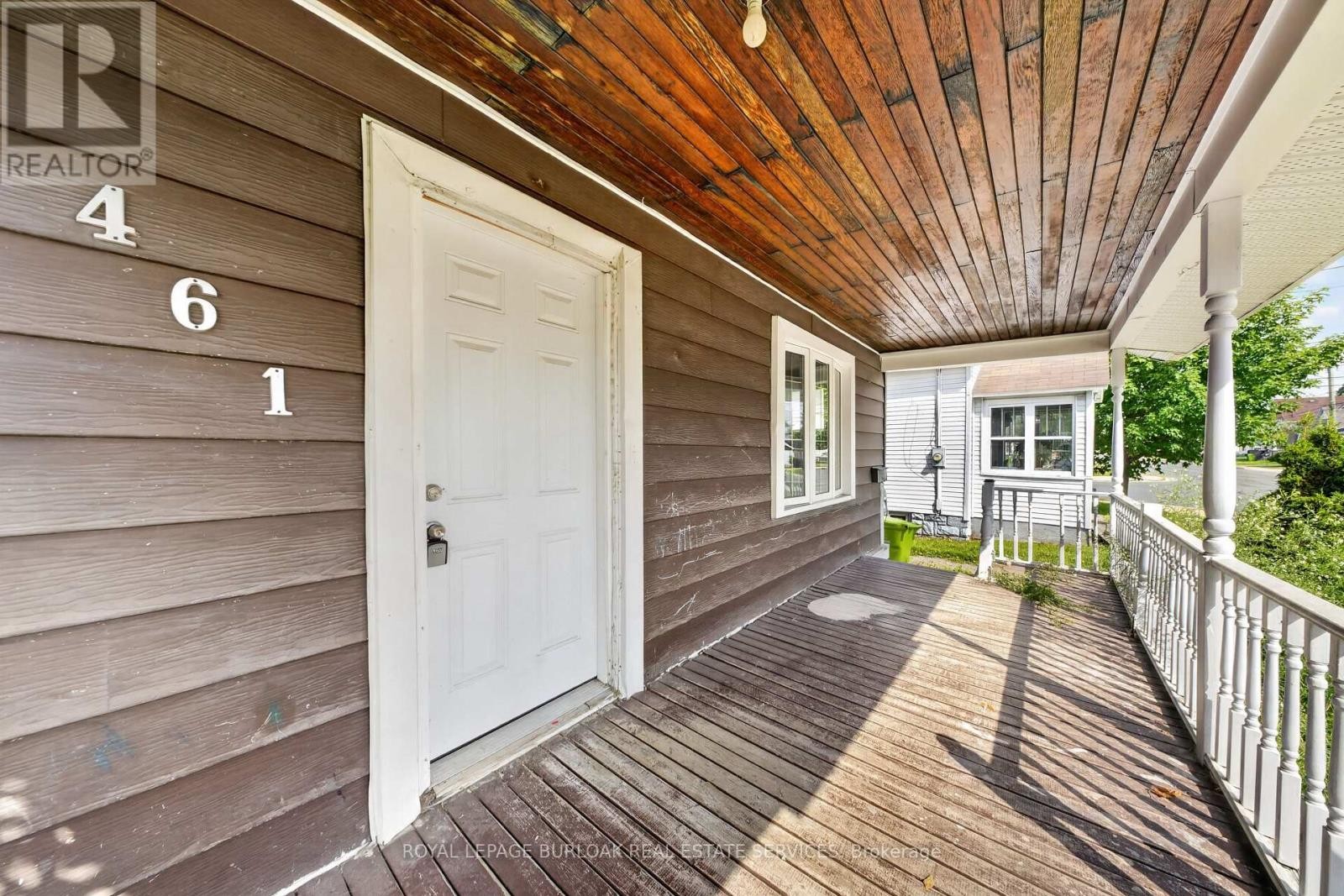 












461 JOHN STREET

,
Sault Ste Marie,




Ontario
P6C3J8

