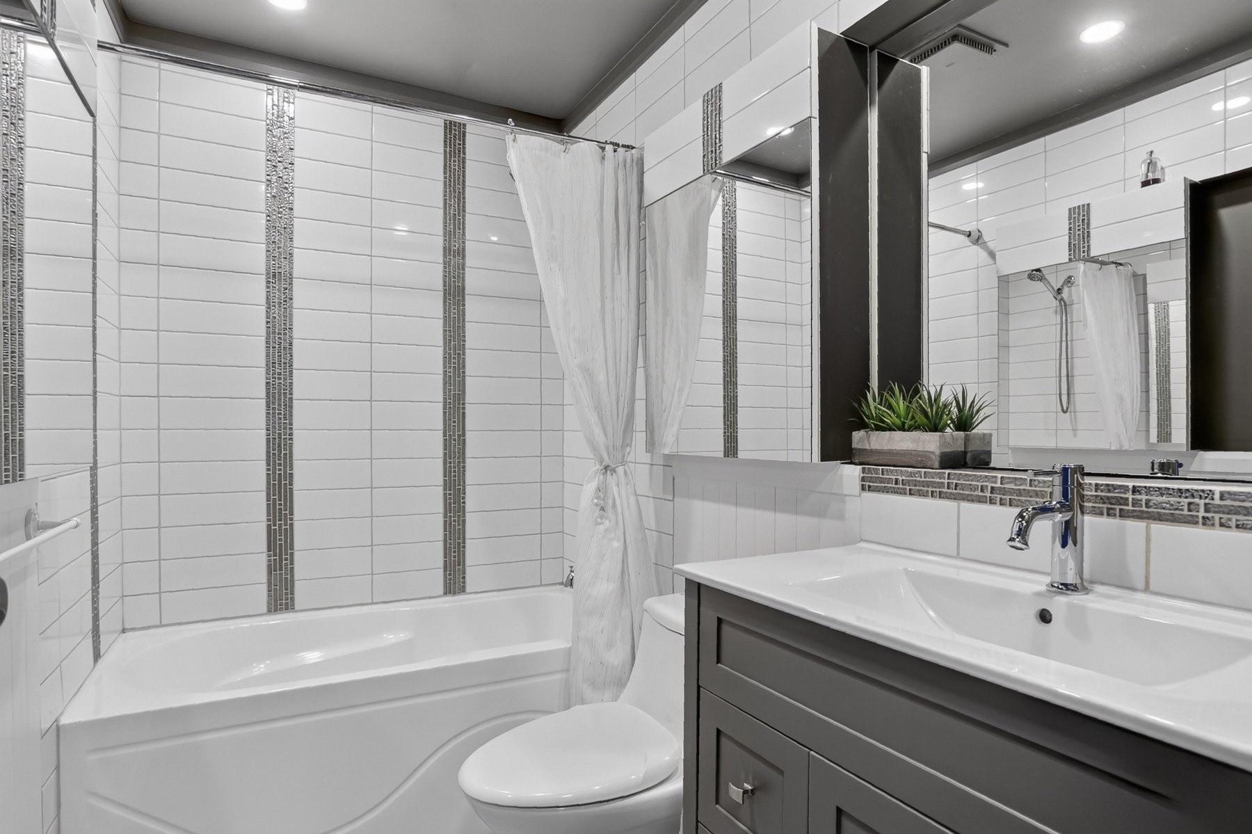 









5219


Boul. des Chenaux

,
Trois-Rivières,




QC
G8Y5J6

