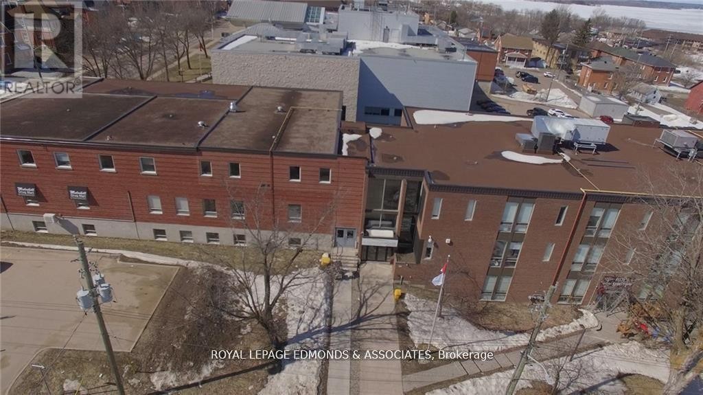 












315 PEMBROKE STREET E

,
Pembroke,




Ontario
K8A3K2

