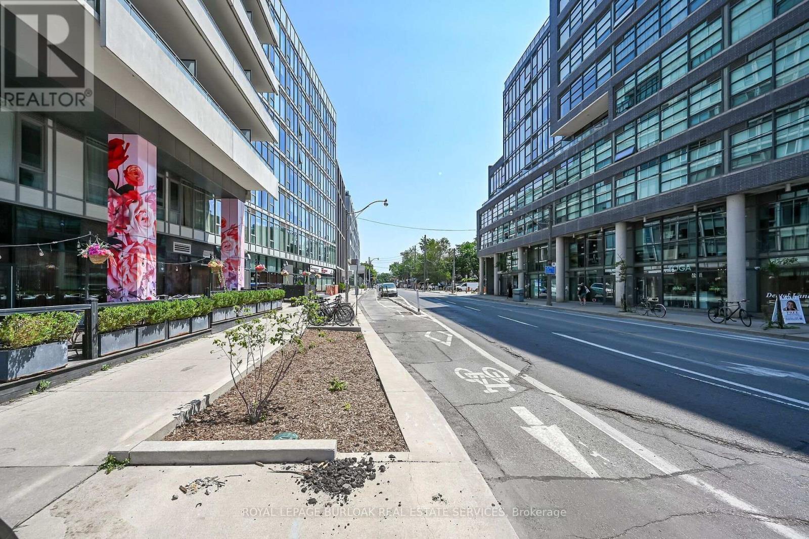 












902 - 1201 DUNDAS STREET E

,
Toronto,




Ontario
M4M1S2


