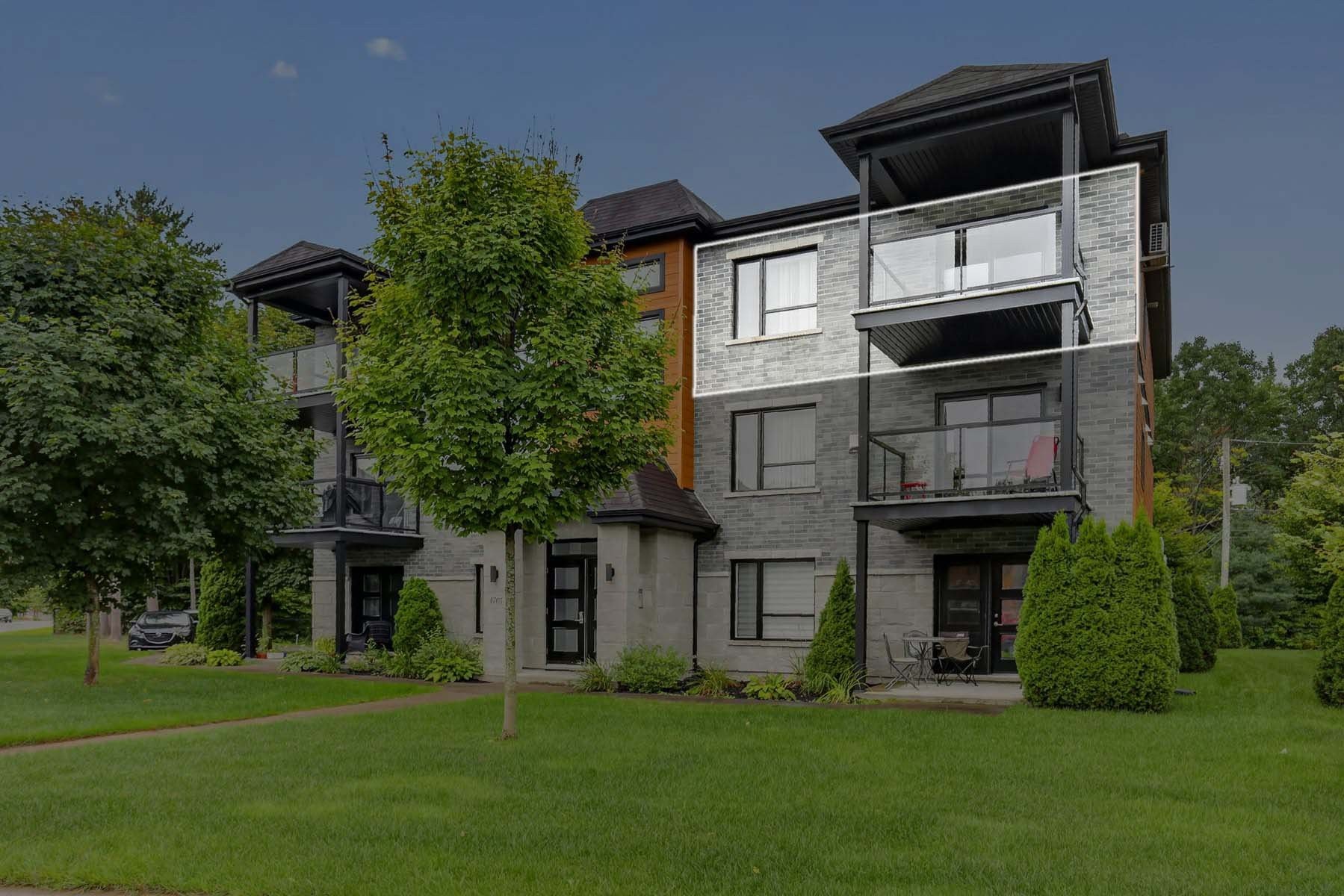 









4705


Place de la Marquise

, 302,
Trois-Rivières,




QC
G8Y0H1

