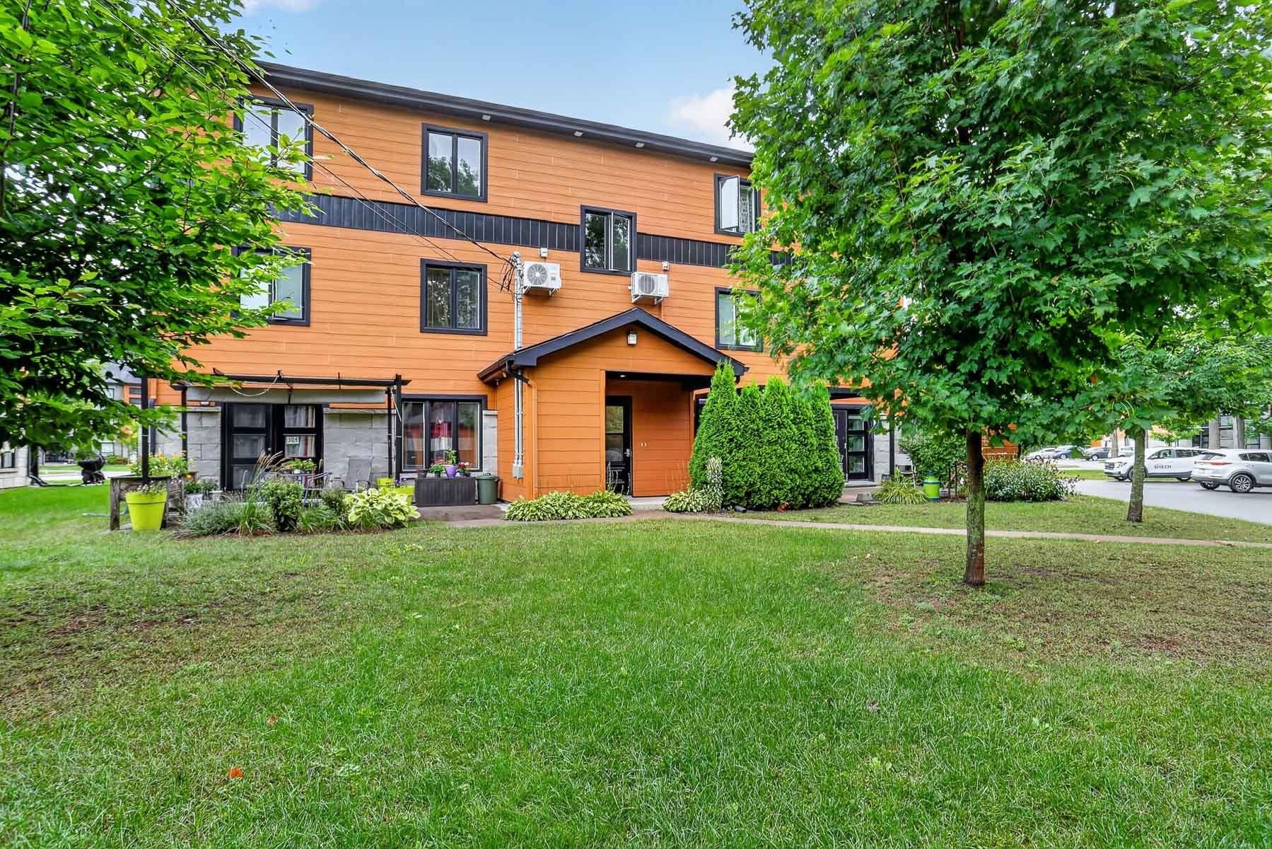 









4705


Place de la Marquise

, 302,
Trois-Rivières,




QC
G8Y0H1

