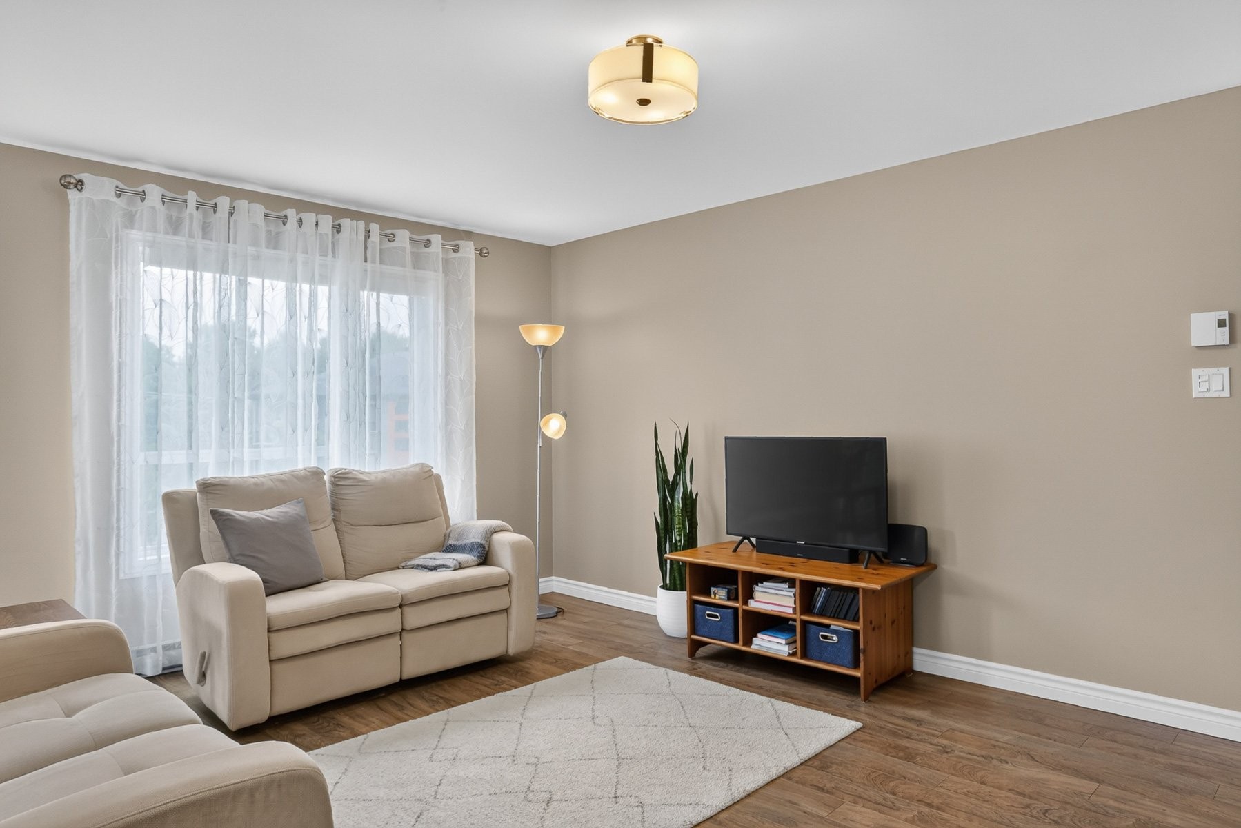 









4705


Place de la Marquise

, 302,
Trois-Rivières,




QC
G8Y0H1

