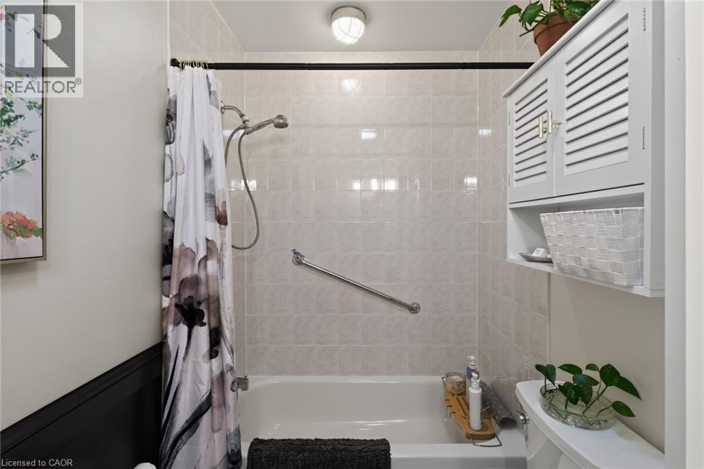 












20 MALLARD Walk

,
Port Rowan,




Ontario
N0E1M0

