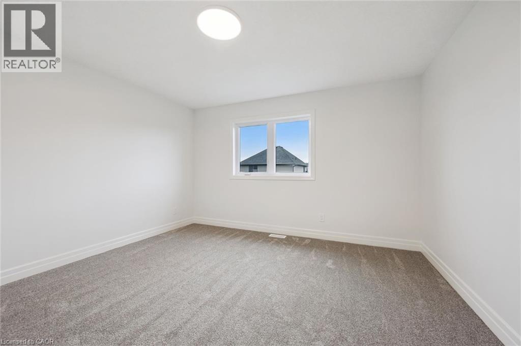 












44 WEYMOUTH Street

,
Elmira,




Ontario
N3B0G3

