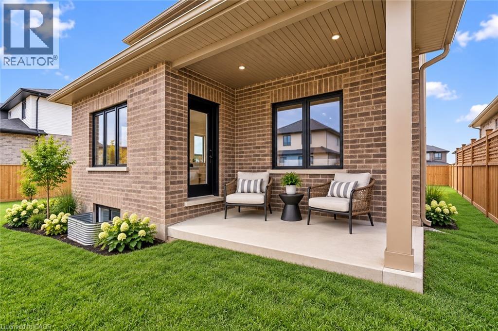 












44 WEYMOUTH Street

,
Elmira,




Ontario
N3B0G3

