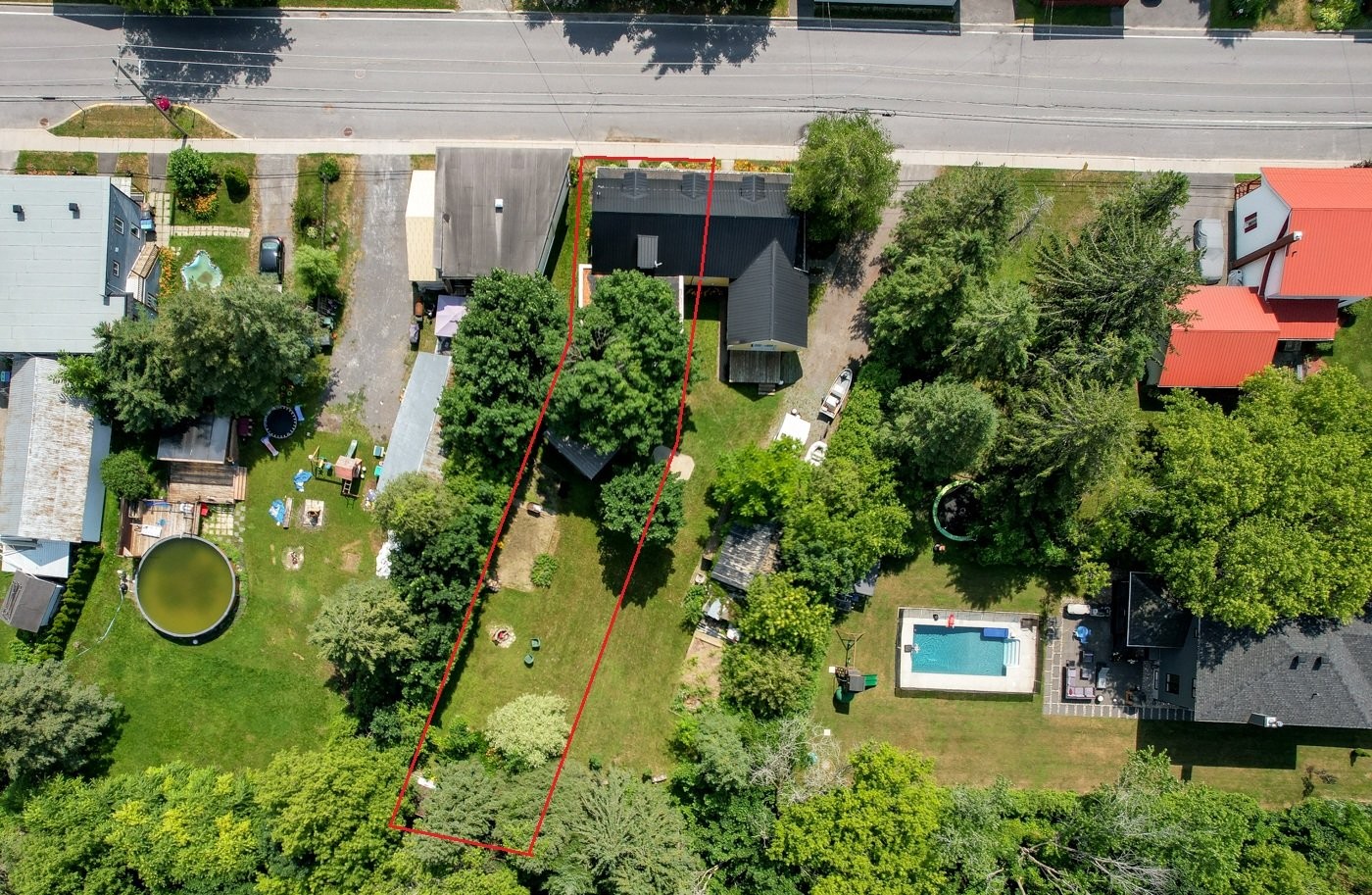 









133


Rue Principale

,
Saint-Jacques-le-Mineur,




QC
J0J1Z0

