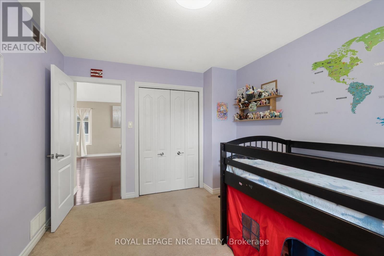 












346 CLARE AVENUE

,
Welland (Prince Charles),




Ontario
L3C5R2

