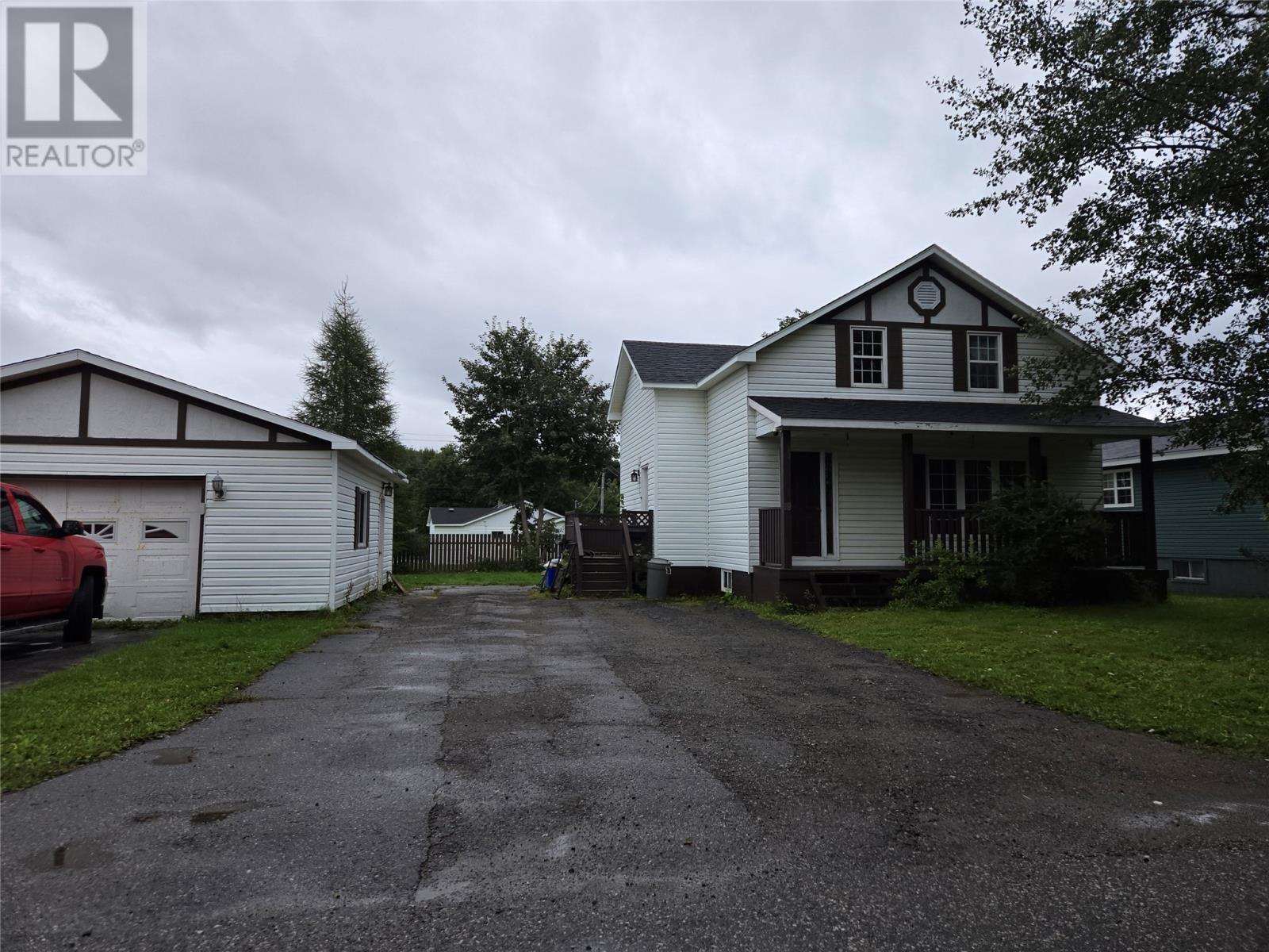 












18 Crescent Street

,
Stephenville,




Newfoundland & Labrador
A2N1R6

