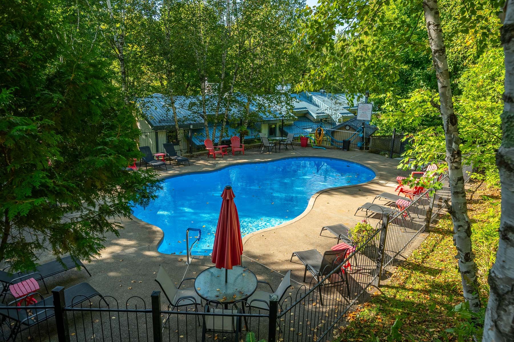 









1397


Rue du Bourg-du-Lac

,
Sainte-Adèle,




QC
J8B3A2

