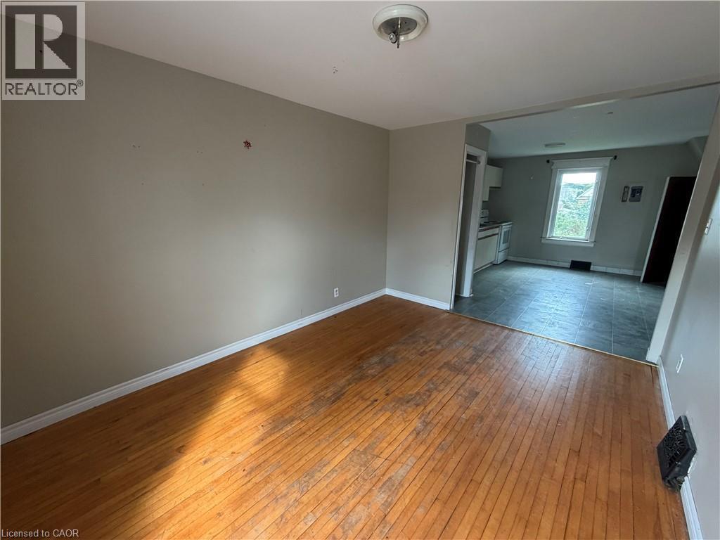 












246 ST JAMES Street

,
Sault Ste. Marie,




Ontario
P6A1P6

