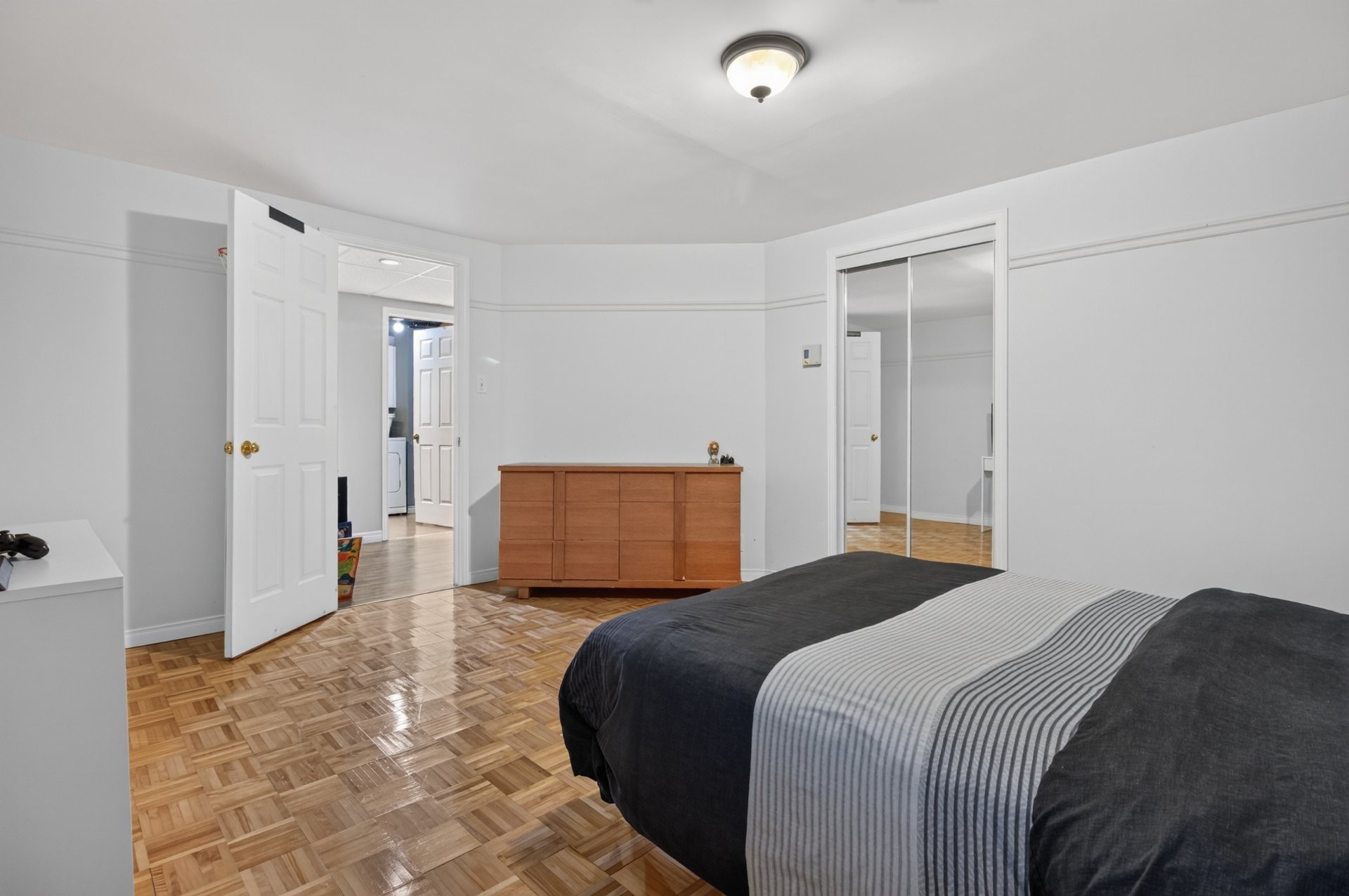 









1152


Rue Frontenac

,
Trois-Rivières,




QC
G8V1R2

