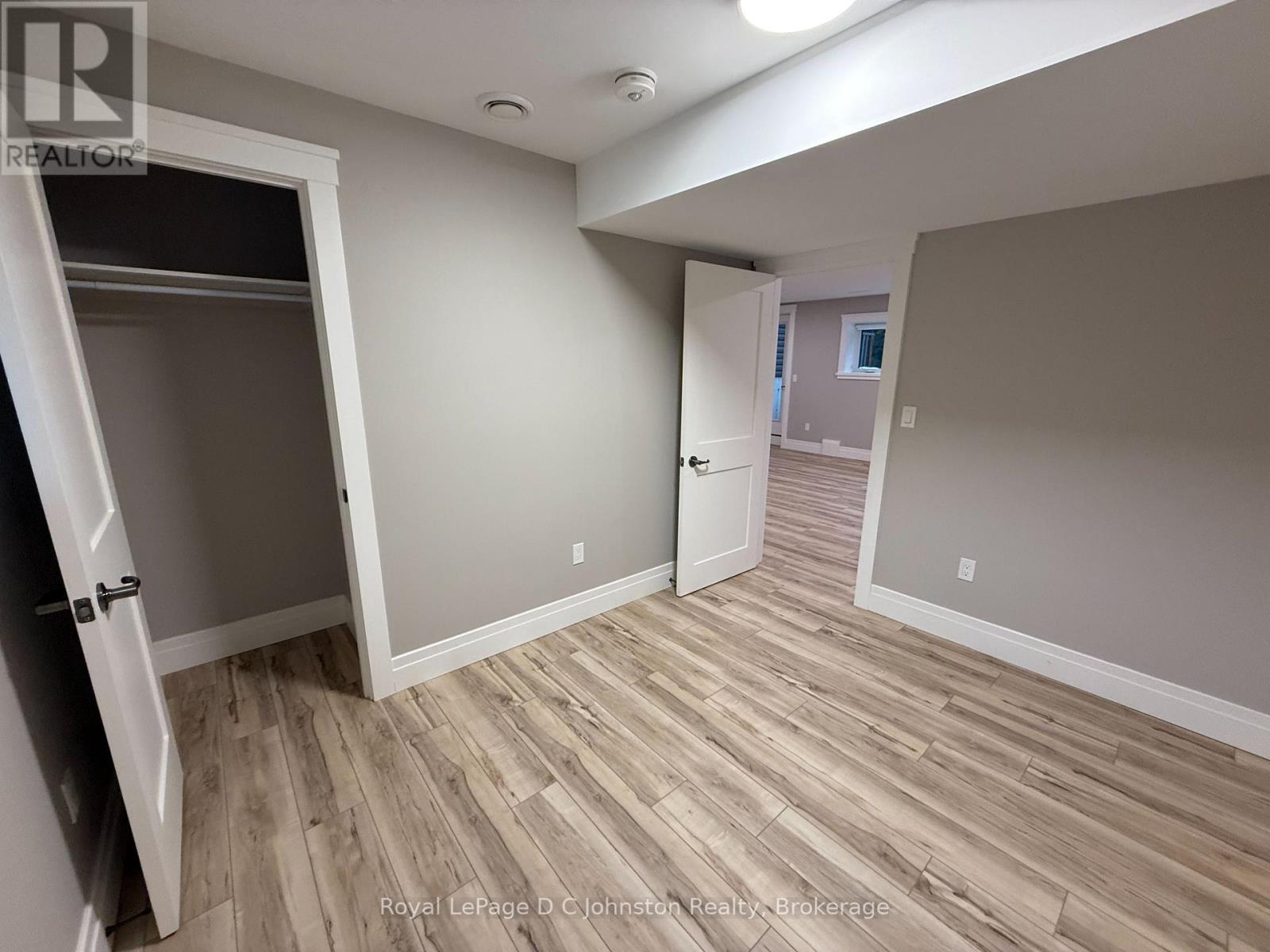 












2 - 365 SPENCE STREET

,
Saugeen Shores,




Ontario
N0H2L0

