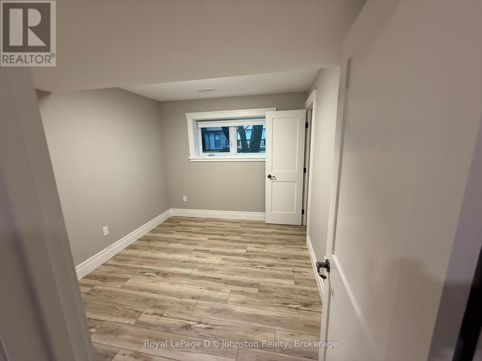 












2 - 365 SPENCE STREET

,
Saugeen Shores,




Ontario
N0H2L0

