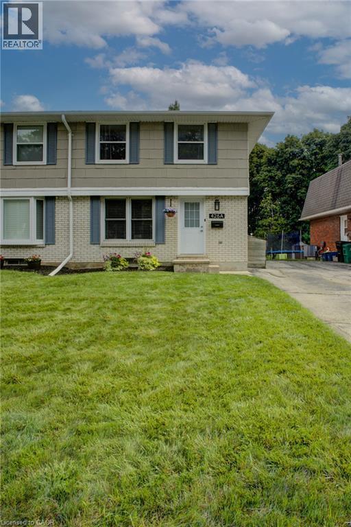 












426A DUNVEGAN Drive

,
Waterloo,




Ontario
N2K2C7

