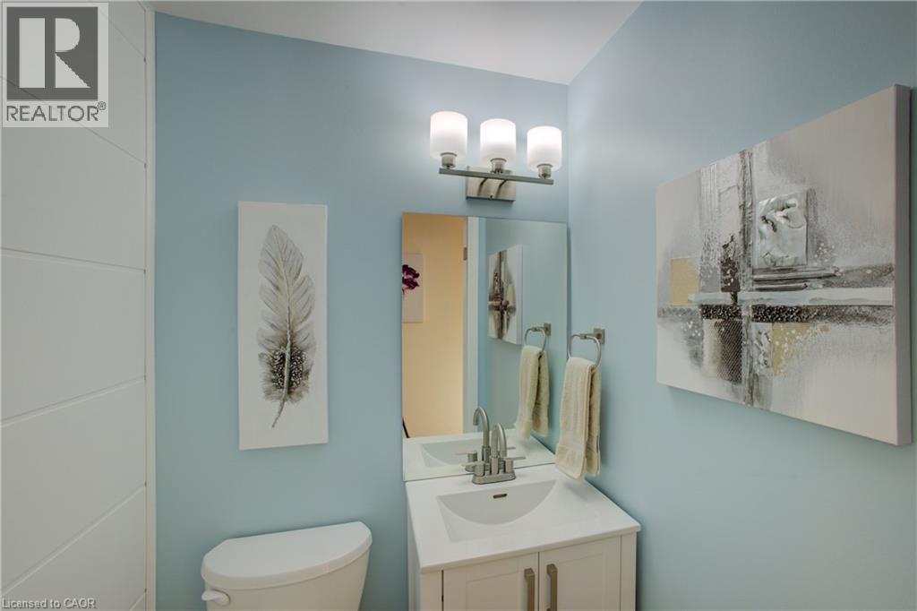












426A DUNVEGAN Drive

,
Waterloo,




Ontario
N2K2C7

