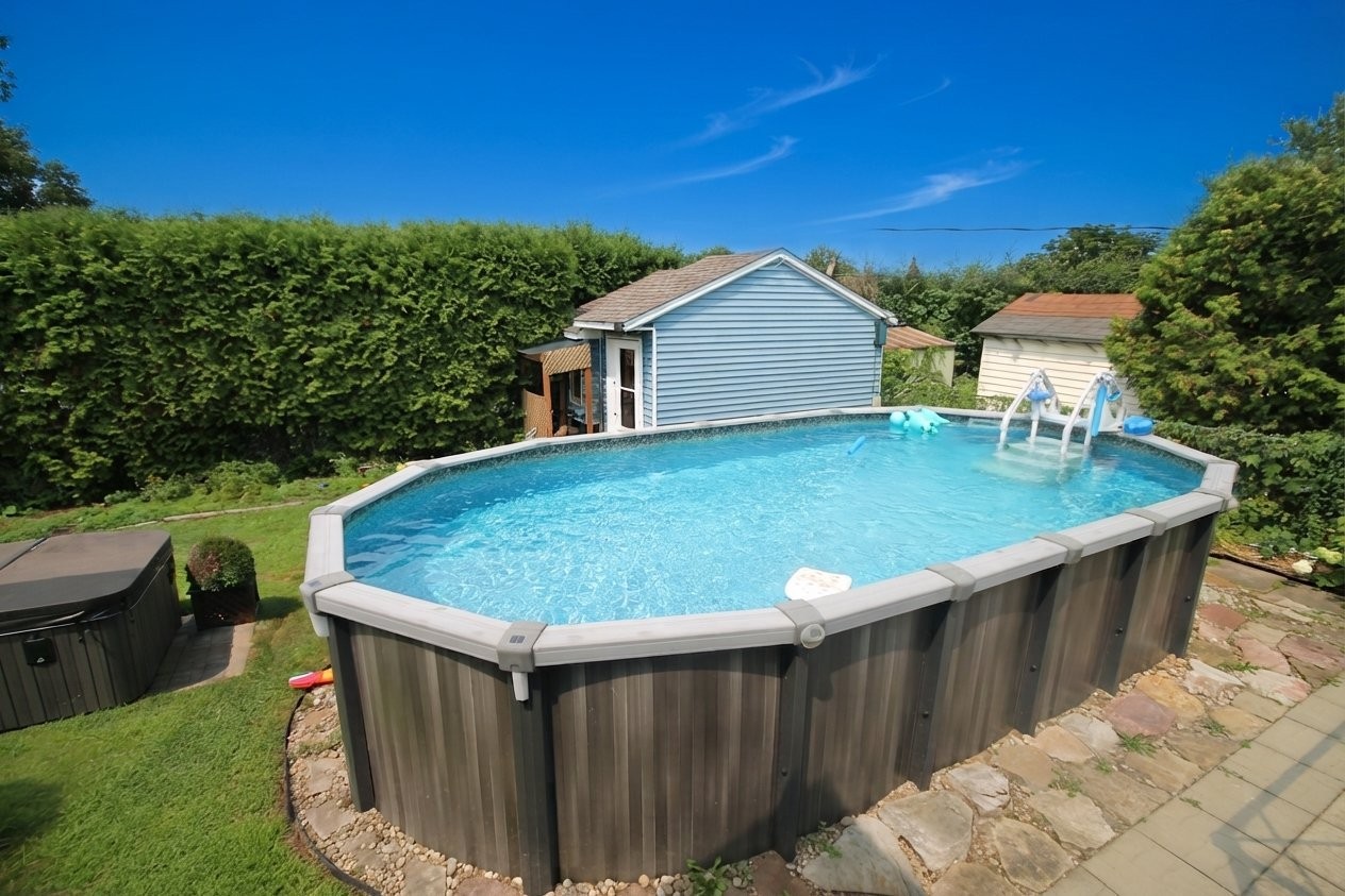 









67


22e Avenue

,
Pincourt,




QC
J7W4S2

