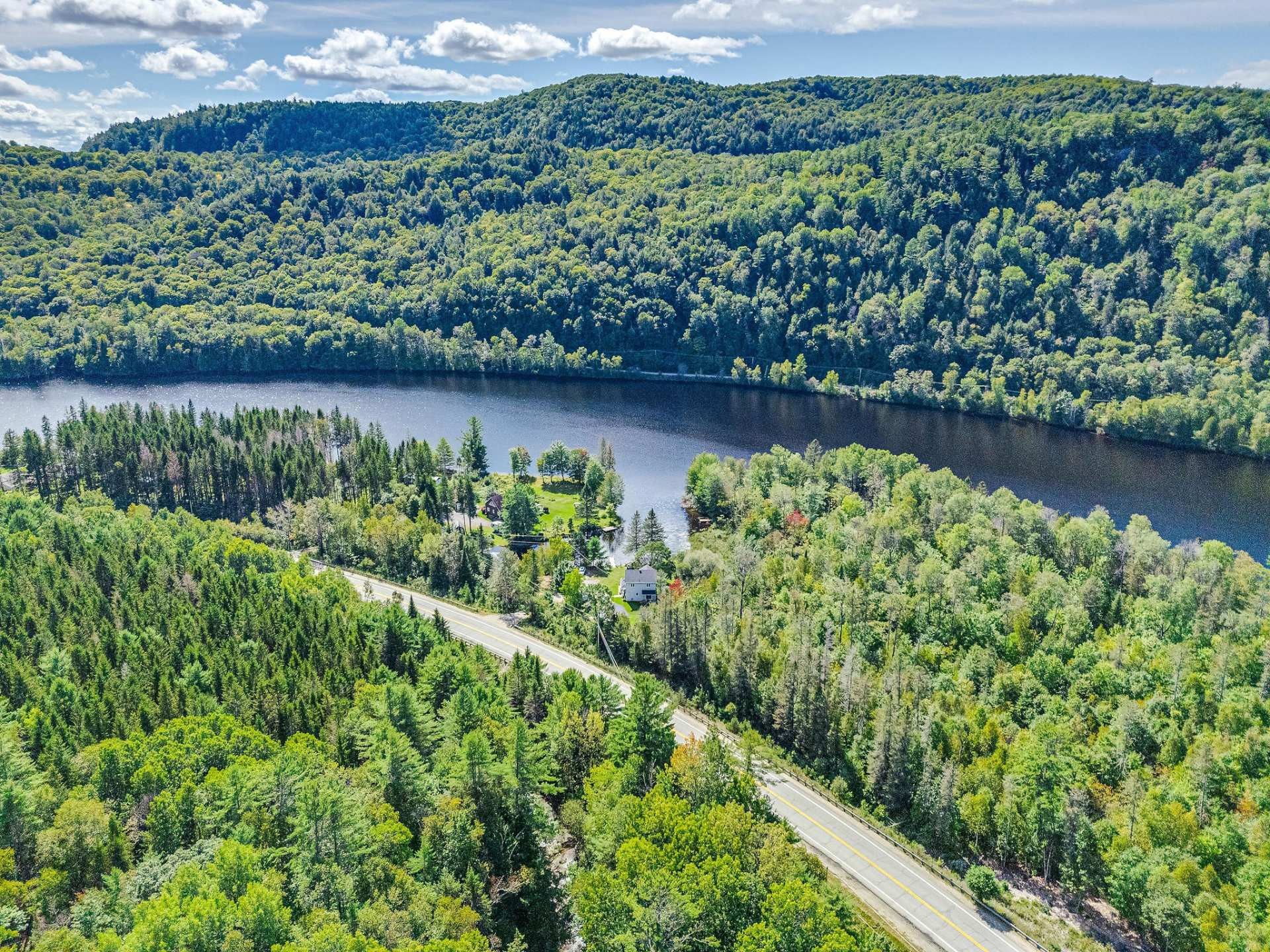 









1221


Route 309 S.

,
Notre-Dame-du-Laus,




QC
J0X2M0

