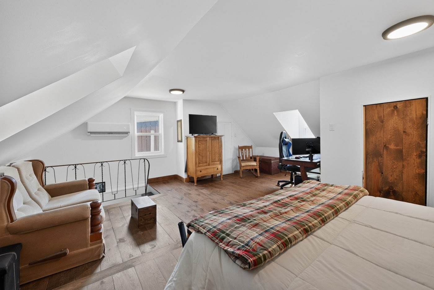 









133Z


Rue Principale

,
Saint-Jacques-le-Mineur,




QC
J0J1Z0

