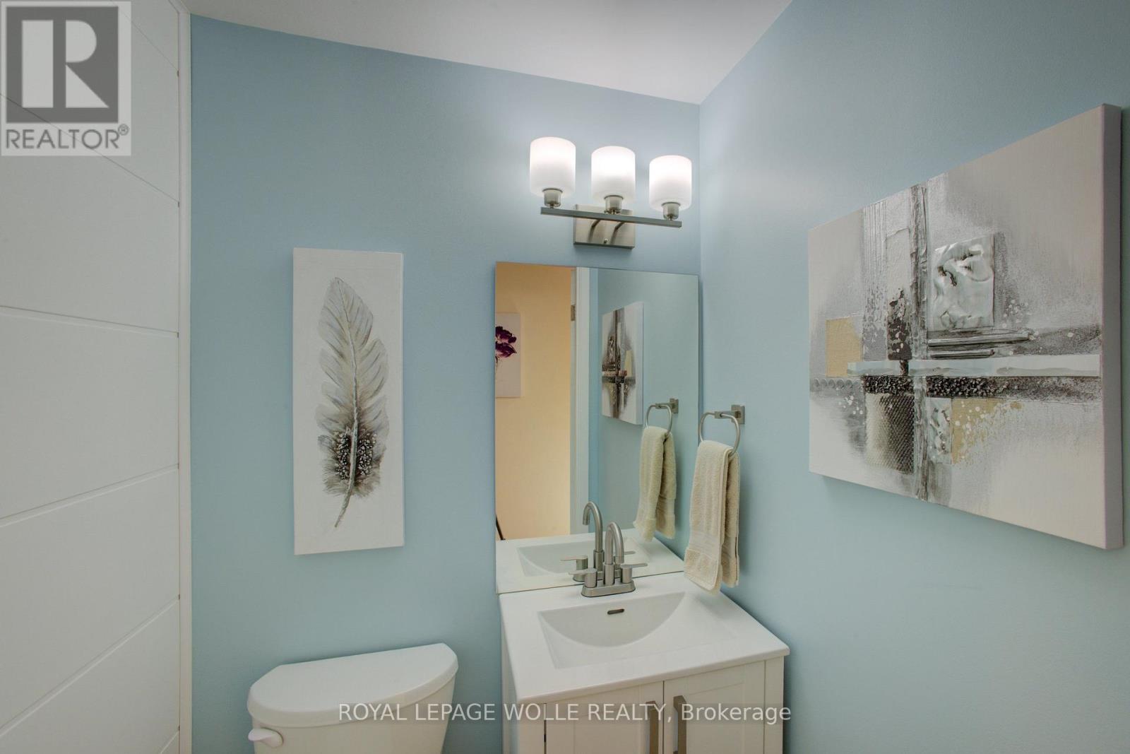 












426A DUNVEGAN DRIVE

,
Waterloo,




Ontario
N2K2C7

