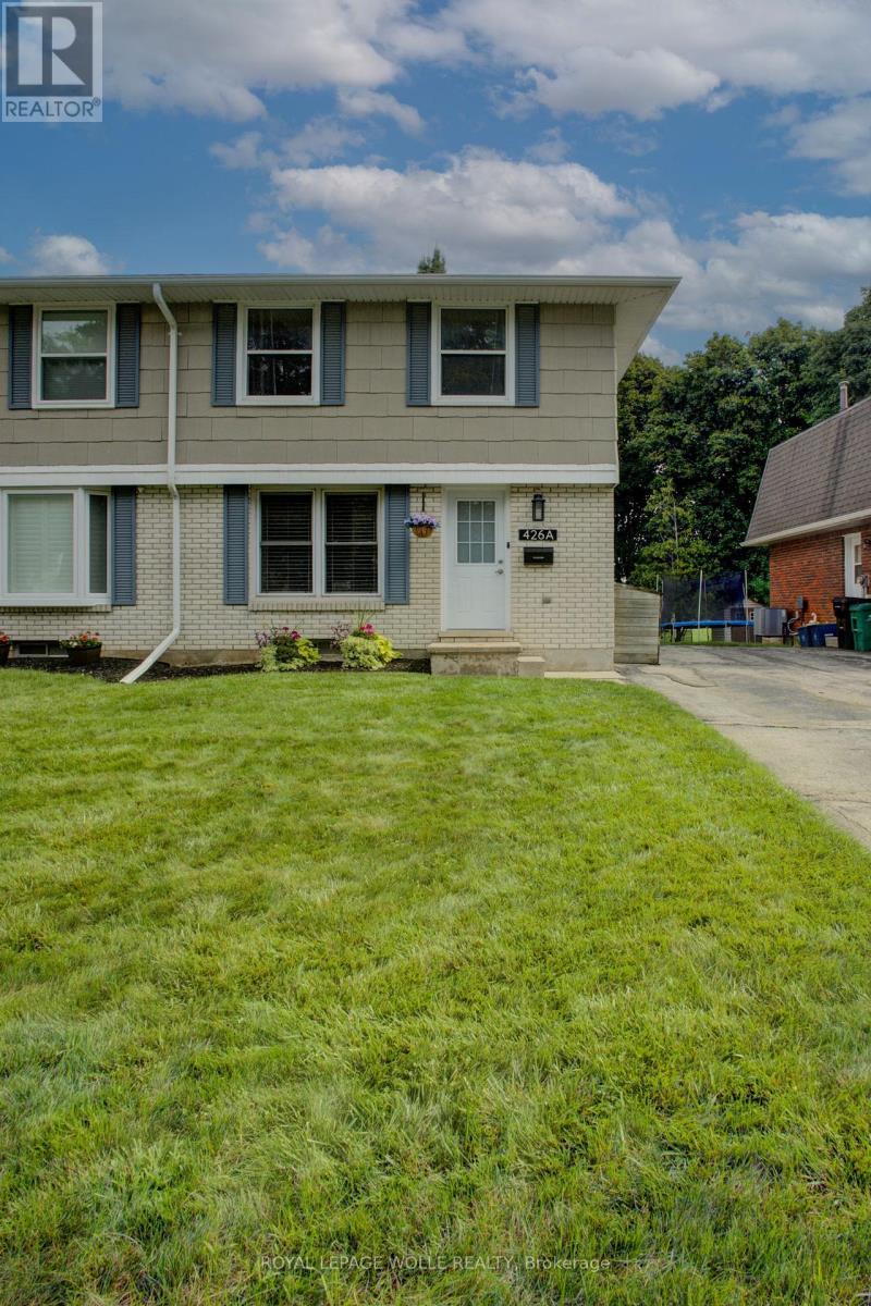 












426A DUNVEGAN DRIVE

,
Waterloo,




Ontario
N2K2C7

