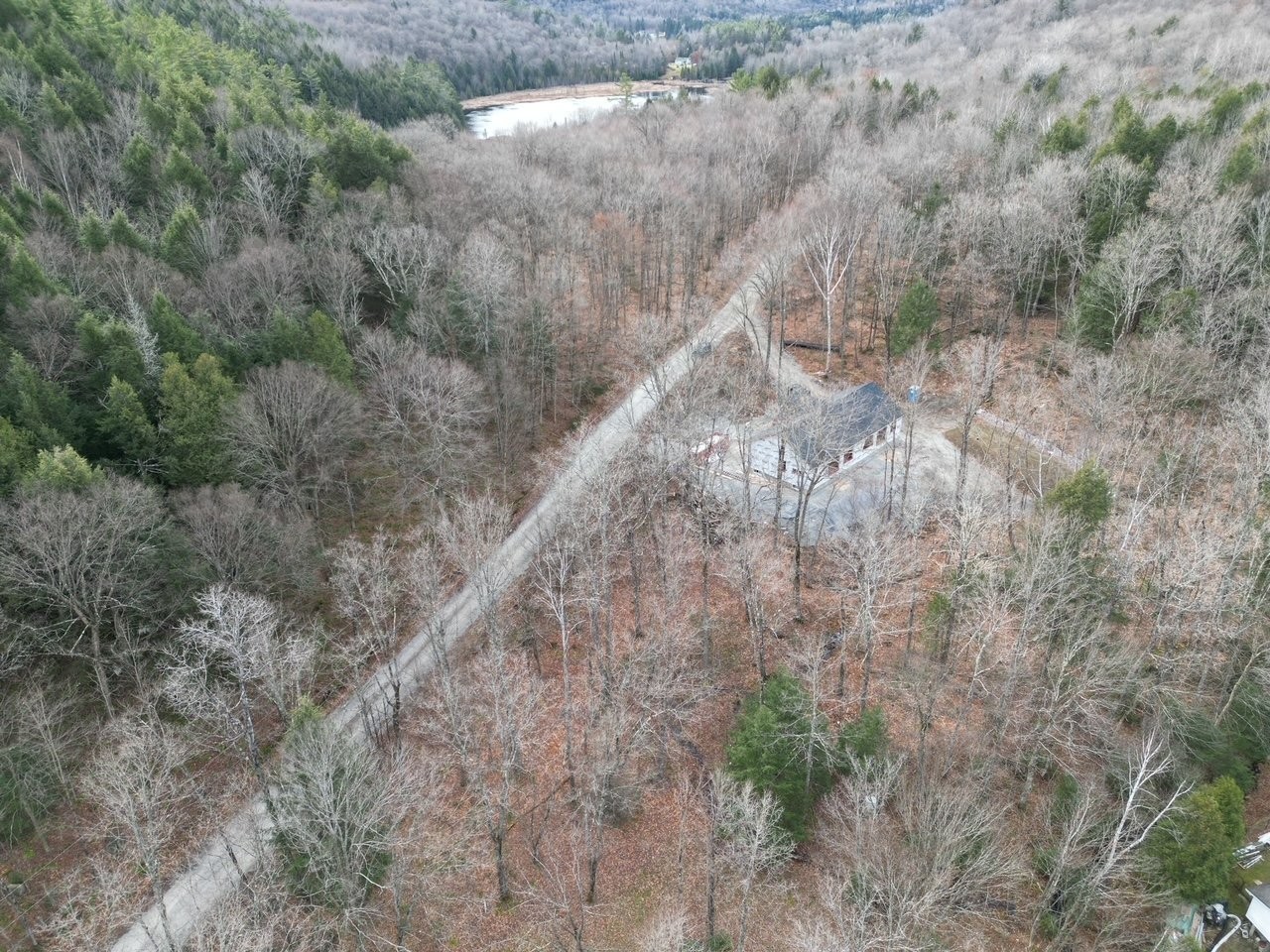 









4


Ch. M.-Cousineau

,
Val-des-Monts,







QC
J8N4G7

