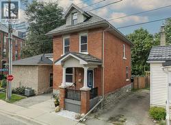 6 Alice St