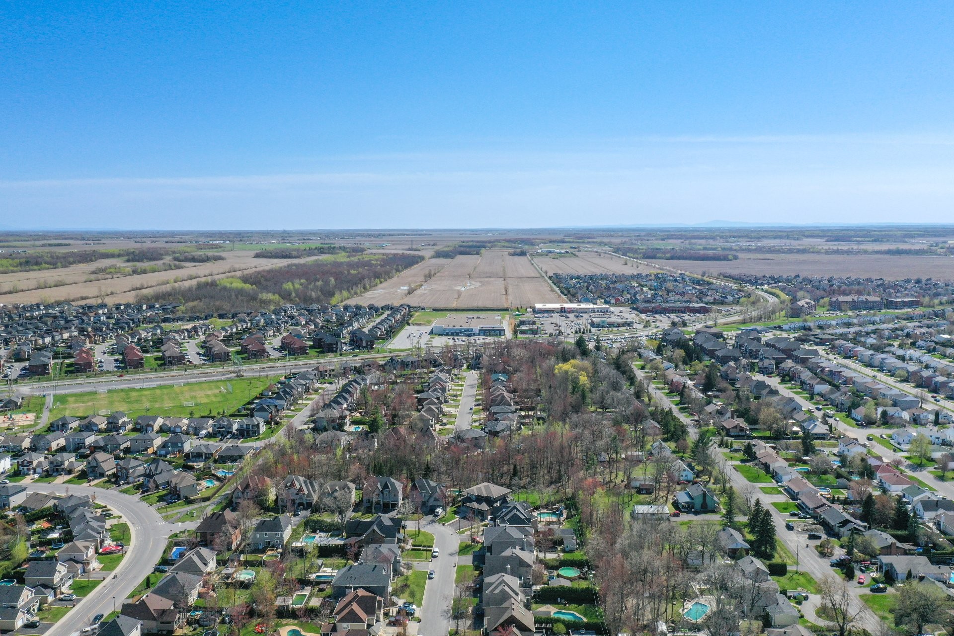 









1382


Rue Zotique-Giard

, 6,
Chambly,




QC
J3L5T2

