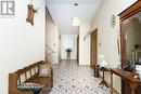 Welcoming & bright foyer