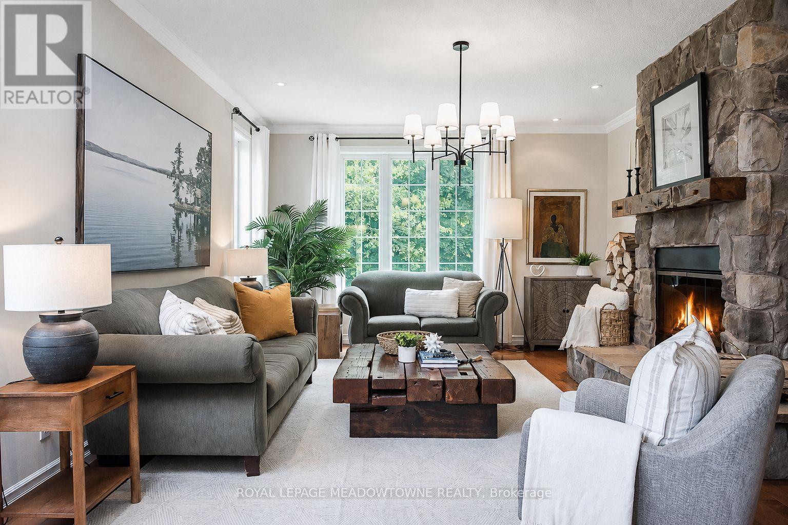 












4215 ENNISCLARE DRIVE

,
Milton,




Ontario
N0B2K0

