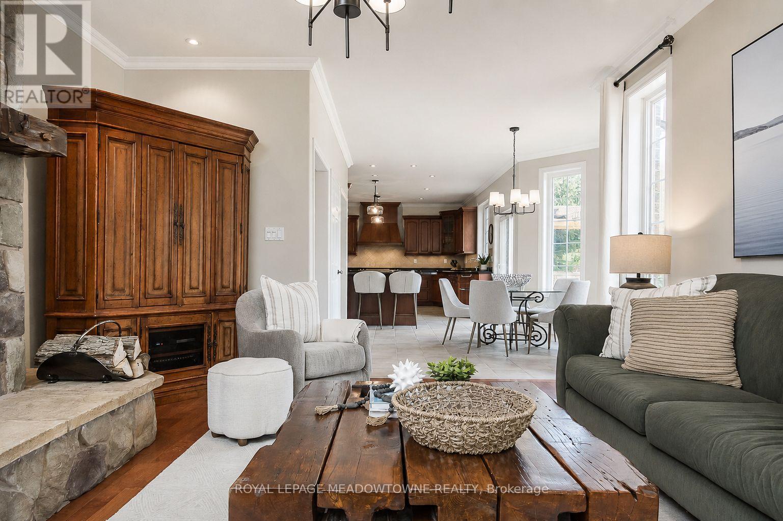 












4215 ENNISCLARE DRIVE

,
Milton,




Ontario
N0B2K0

