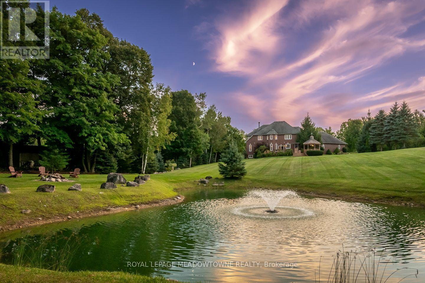 












4215 ENNISCLARE DRIVE

,
Milton,




Ontario
N0B2K0


