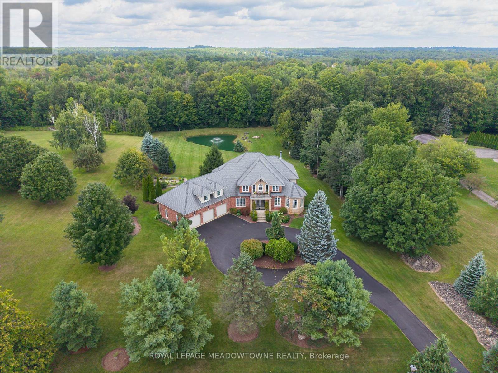 












4215 ENNISCLARE DRIVE

,
Milton,




Ontario
N0B2K0

