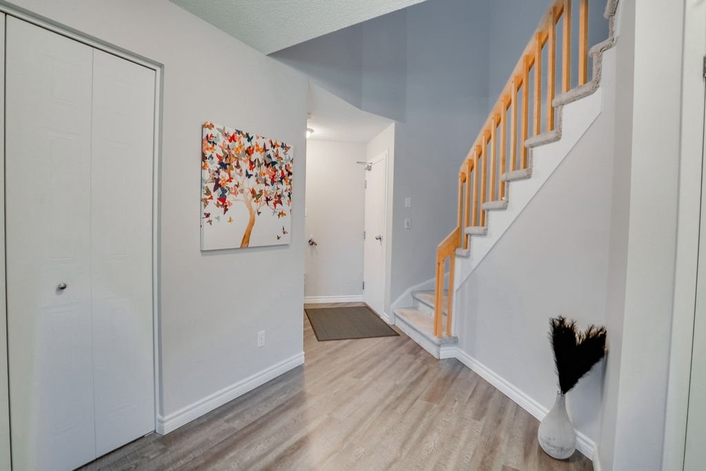 









228


Rue de Morency

, 401,
Gatineau (Gatineau),




QC
J8V2P6


