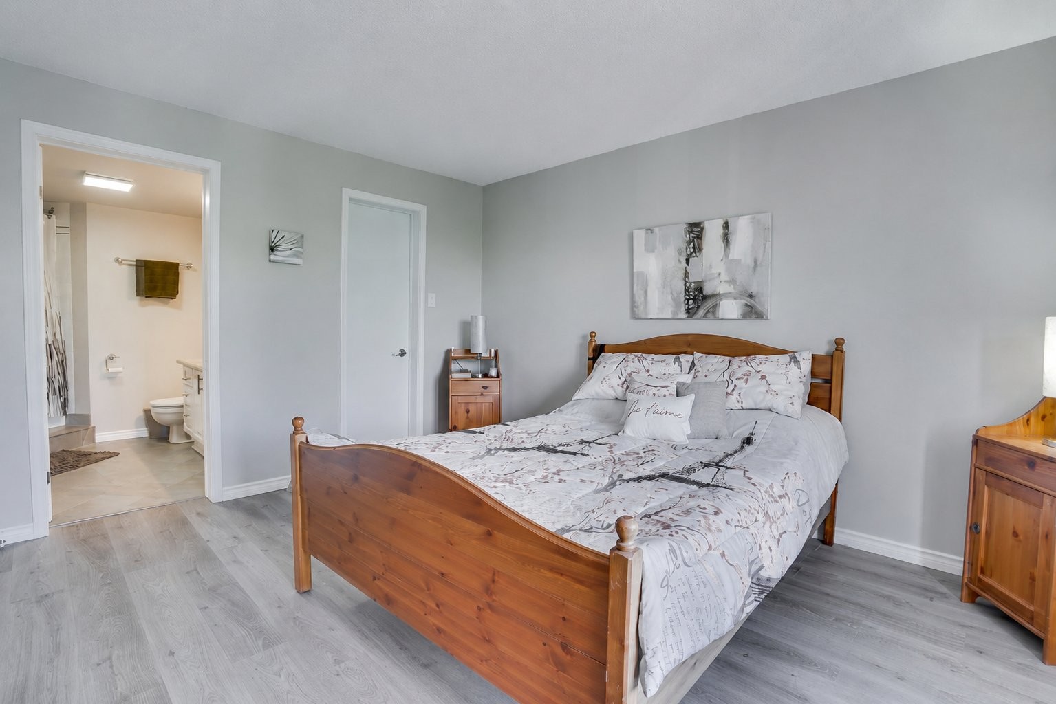 









228


Rue de Morency

, 401,
Gatineau (Gatineau),




QC
J8V2P6

